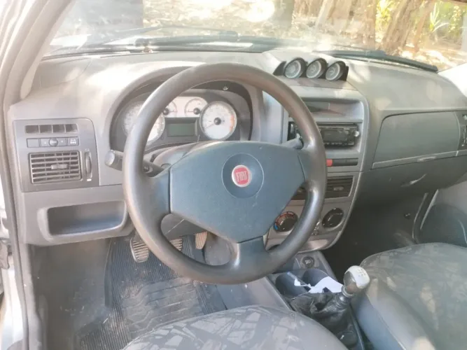 Fiat Strada Adventure 1.8/ 1.8 Locker Flex CE 2010