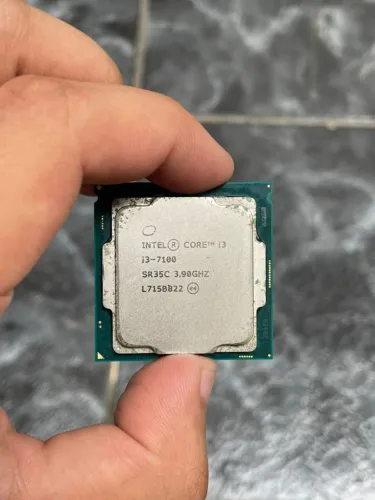 Processador Intel Core i3-7100 3.90GHz + Cooler de brinde