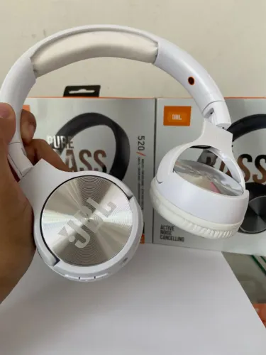 Fone de ouvido Headphone sem Fio Pure Bass 520 jbl branco