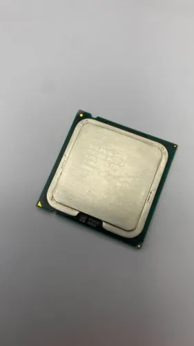Processador Intel Pentium E5400 Dual-Core 2.70GHz LGA 775