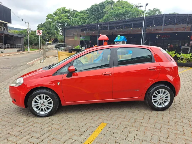 Fiat Punto Attractive Italia 1.4 F.flex 8V 5P 2012