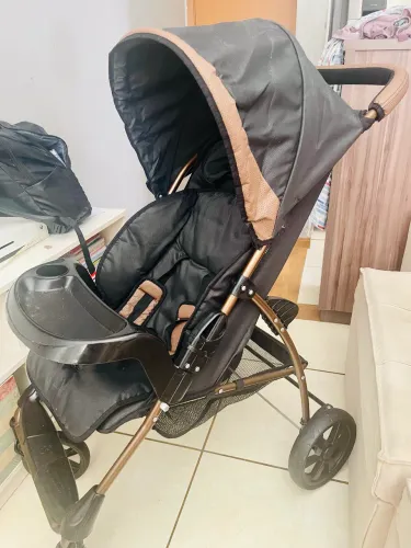 Venda de carrinho de bebê 