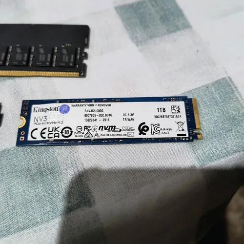 SSD NVMe 1TB 6000 leitura Kingston