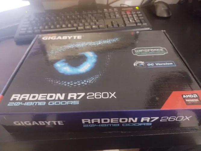 Placa de vídeo Radeon R7 260x Gigabyte