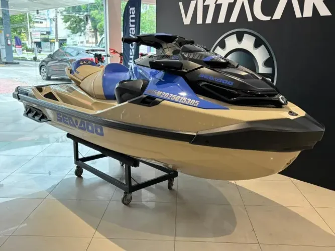 Seadoo Jet  Ski Wake Pro 230 - 2025