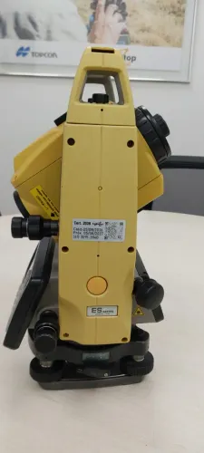 GTS105 marca Topcon