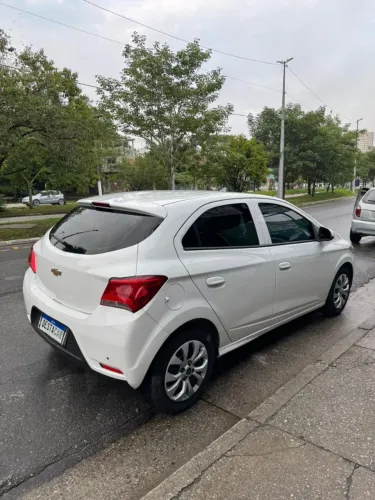 Chevrolet Onix Hatch LT 1.0 8V Flex Mec. 4P 2019