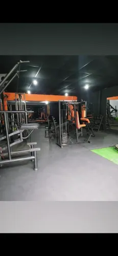 ACADEMIA COMPLETA