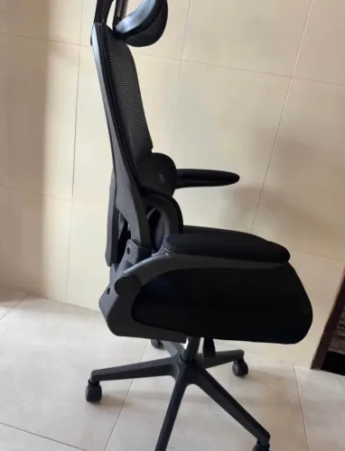 Cadeira de Escritório Ergonômica - NOVA