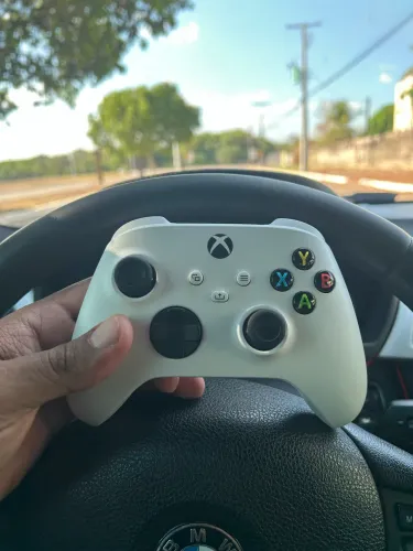 Controle Xbox usado 3x