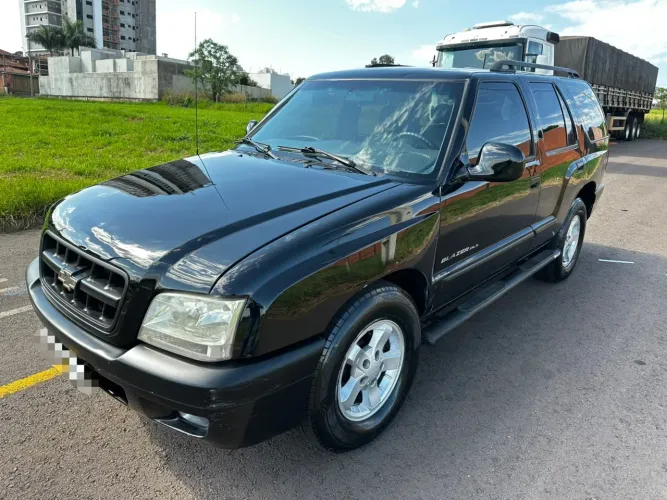Chevrolet S10 Blazer DLX 2.8 4X4 TB Interc. Diesel 2004