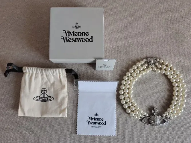 Colar Orb Vivienne Westwood 