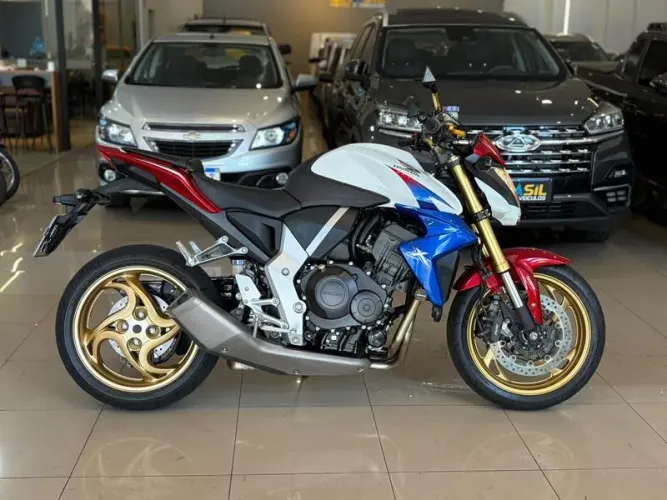 HONDA CB 1000R 2015