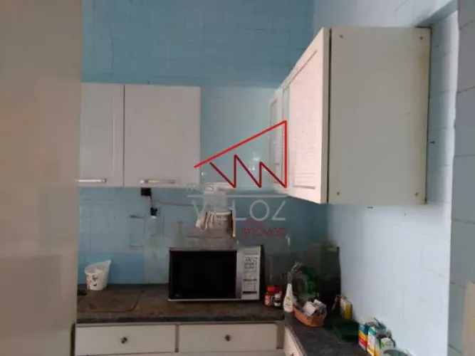Apartamento : / Residencial / Laranjeiras