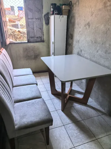 Mesa de Jantar Dubai 120x90 Tampo Smart MDF c/ 4 cadeiras veludo