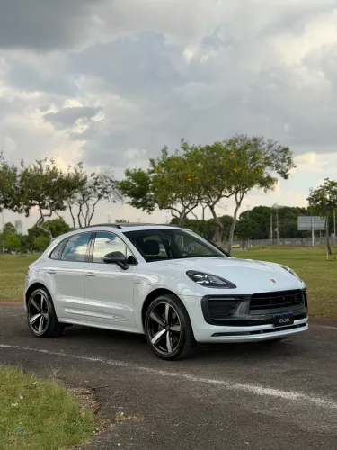 Porsche Macan T 2.0 Turbo 2024