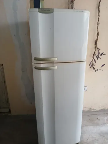 Geladeira Electrolux super freezer dc41