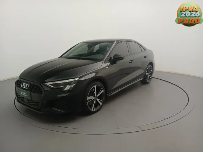 Audi A3 Sed. Perform. Black 2.0 TFSI S-tronic 2024