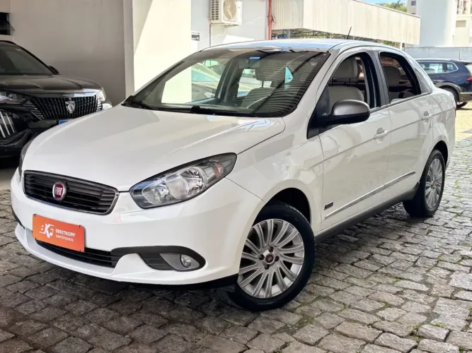 Fiat Grand Siena Essence 1.6 Flex 16V 2017