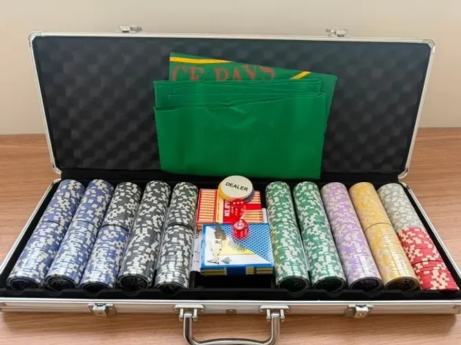 Maleta de poker grande