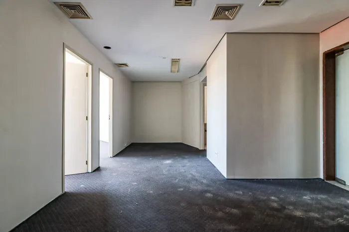 Sala comercial na Avenida Morumbi, 6901 - Conjunto 63 57 m²