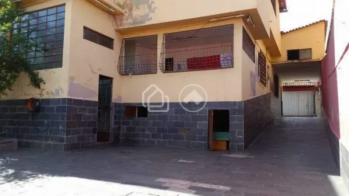 Casa à venda em Pirajá, Belo Horizonte