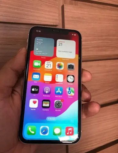 iPhone 11 64 g 