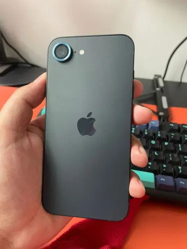 iPhone 16e 128GB - Estado de Novo | Bateria 100% | Garantia Apple