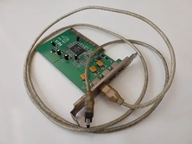 Placa interna d Captura/exportação digital, vídeo/áudio, Slot PCI 1394, c/2 cabos Fireware