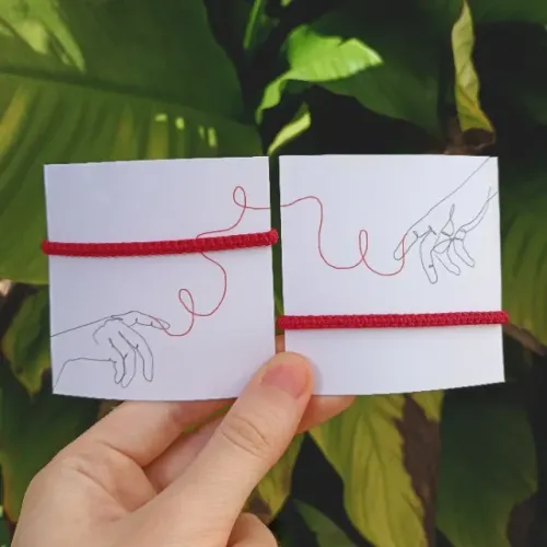 Par de Pulseiras Cordão Vermelho Akai Ito casal amizade