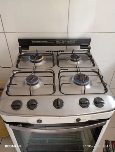 Fogão Brastemp 4 bocas em ótimo estado