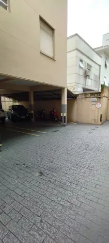 Vendo apartamento com quintal reformado boqueirão