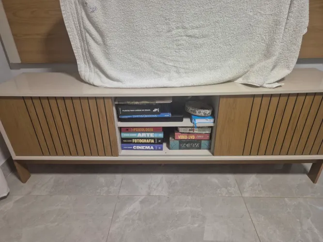 Rack tv e áudio