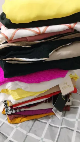 Lote de roupas novas e semi novas