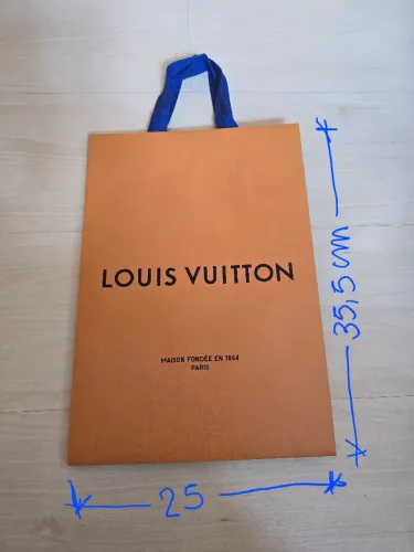 Sacola louis vuitton media