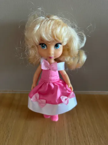 Mini animators Cinderela, vestido rosa. Coleção 2018, em perfeito estado.