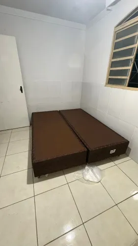 Cama box Queen + colchão
