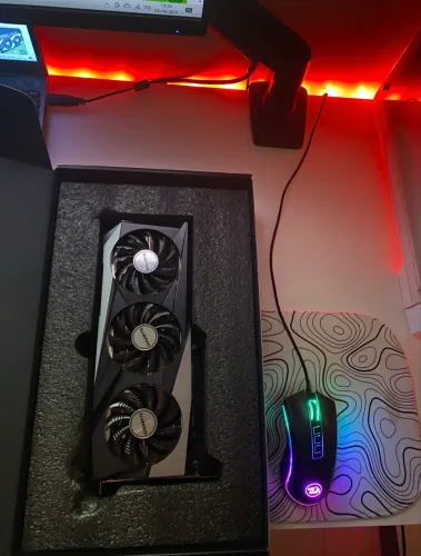 PLACA DE VIDEO RTX 7600 NOVA