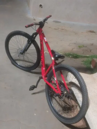 Vendo bicicleta Absolute Nero 5 Tamanho 13/S aro 29 modelo 26 1300 reais
