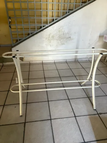 Vendo base de ferro 