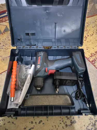 Furadeira Parafusadeira Bosch
