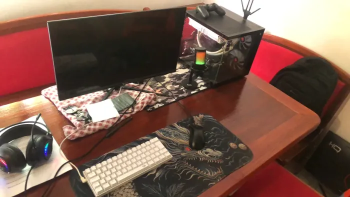 Vendo PC Gamer com tudo?