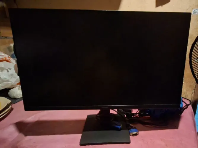 Monitor 24" 