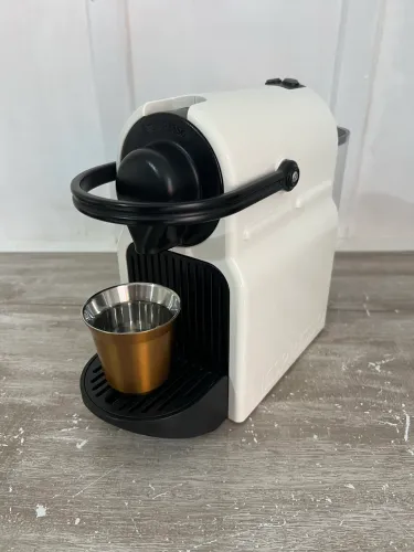 Cafeteira Nespresso Inissia Branca C/ Xícara Original