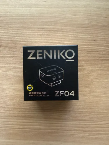 flash zeniko zf04 novo
