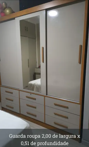 Guarda Roupa 
