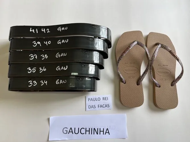Facas de chinelo modelo Gauchinha