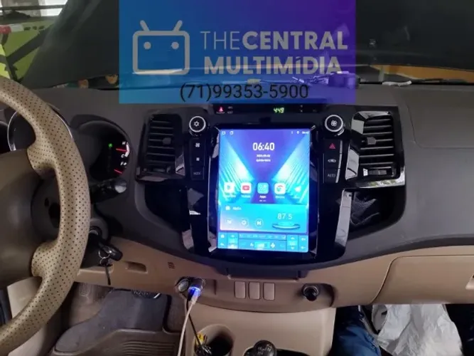 Central Multimidia Toyota Hilux 2012/15 Tesla