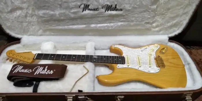 Guitarra Music Maker STK Custom Made 001