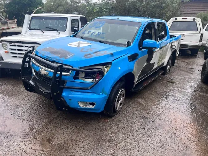 Sucata de GM S10 2.4 2014 para retirada de peças 